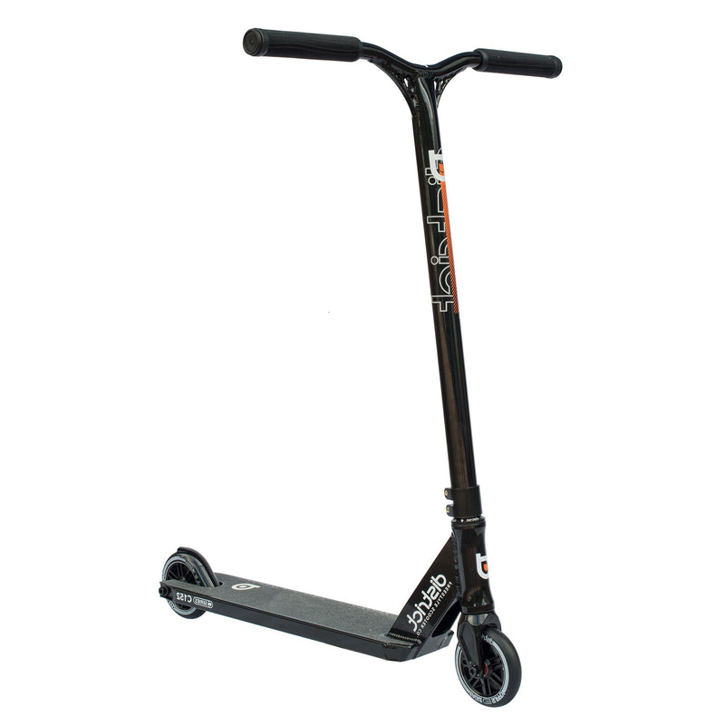 dic17013_district_c152_black_orange